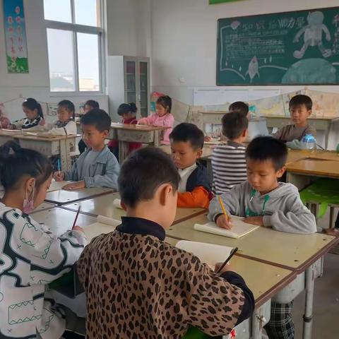 落实“双减”显成效 书画社团绽光芒——水冶镇石涧小学书画社团纪实