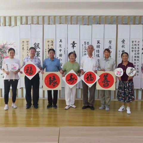 走进房镇镇远景社区