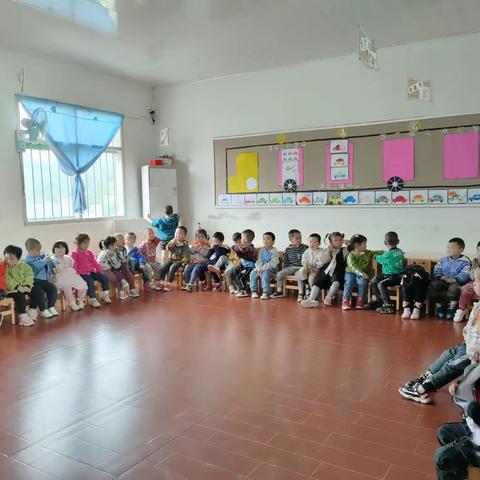 小班快乐的第十三周幼儿园生活记录