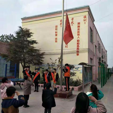 马集乡马楼小学第十二周升旗仪式