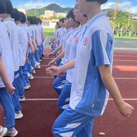 以吾辈之青春 捍盛世之中华—记九（5）班