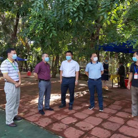 市政协副主席陈伟深入琼山区甲子镇督导第六轮区域核酸检测工作