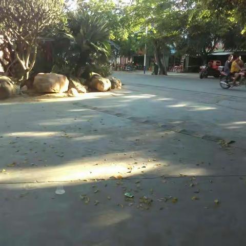 长沙玉诚5月23日至5月31日南岛区域场部路面保洁