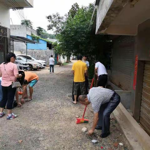 县人大办做好责任区卫生工作