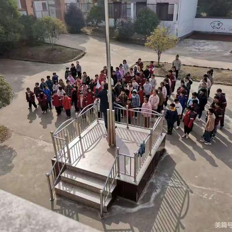 恰同学少年    国防永驻心中