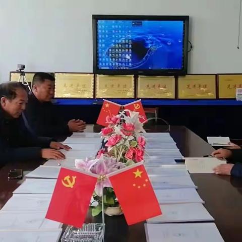 深入走进信息技术，推进全校实践应用