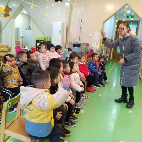 钦州市实验幼儿园高新园校内课后服务     －－第二期绘本阅读二班