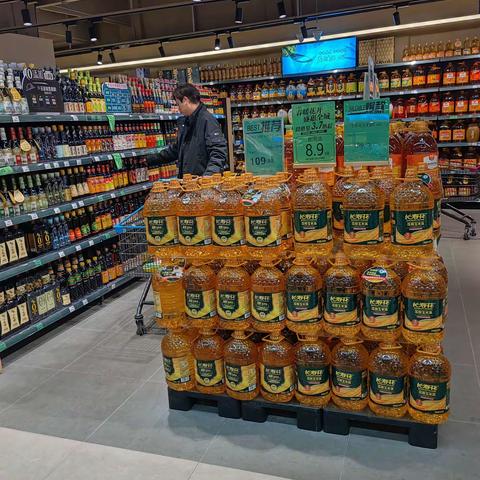 花山郡店食用油折扣宣传