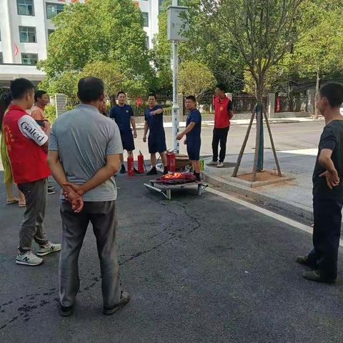 【新时代文明实践站】会同乡鹧鸪村开展学习防患未“燃” 消防应急演练活动