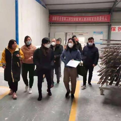 市生态环境局大气处对我区低VOCs物料源头替代工作进行核查