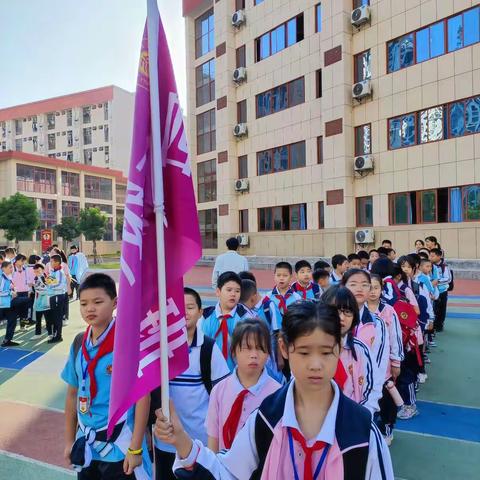 北附小学部四年级——秋游•寻秋探趣