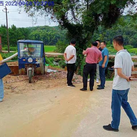 众志成城抗旱灾，真抓实干谋发展。