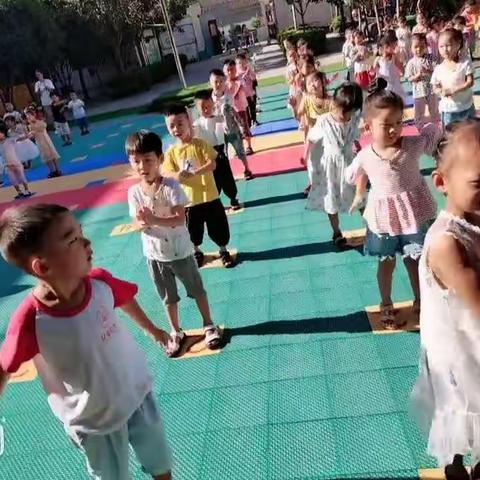 宝宝幼儿园—正德三班