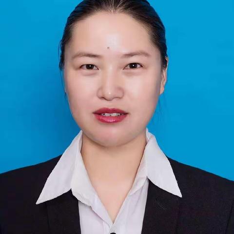 潜心育人，不负韶华