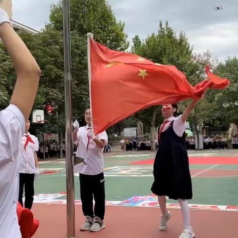 “童心庆国庆 喜迎二十大”—— 侯马至德小学国庆节活动