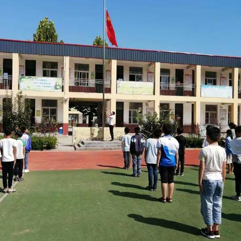 楼庄镇王堂小学举行“九一八”国耻日悼念活动