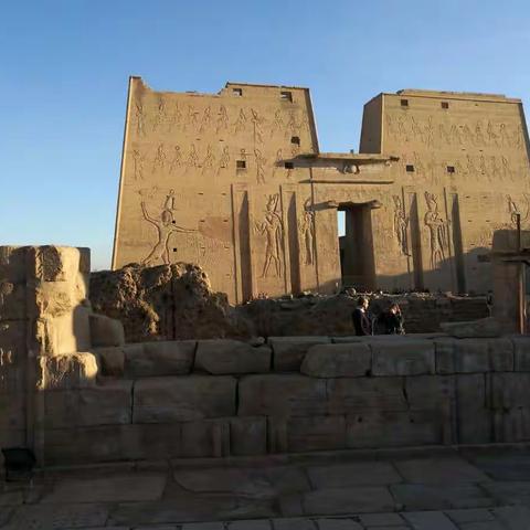 循着记忆游埃及、看着电影游尼罗：（D6）尼罗河游轮第二站--艾德福(Edfu)神庙