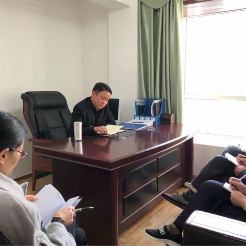 公路养护最艰苦  安全第一最重要