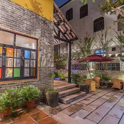 超近顺德大良顺峰山|民国怀旧独栋7房9床民宿