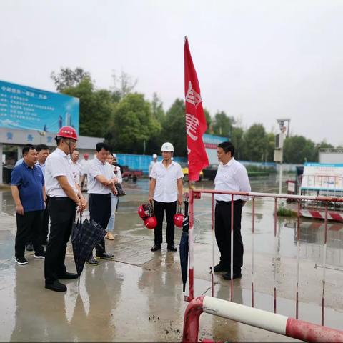 县委书记许红兵到周庄镇调研在建重点项目防汛工作