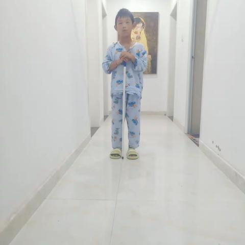 科学实验《保持平衡》一（3）班           毛默轩