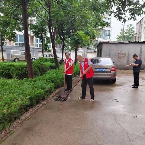 农行乐陵市支行对共驻共建社区强化防汛检查 筑牢安全防线