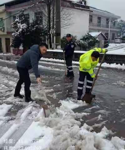 持之以恒 砥励前行，浴“雪”奋战的劝导员
