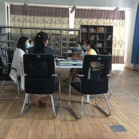 英语组教研活动