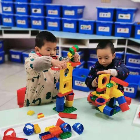 【洪恩建构机器人🤖】课程分享中班巨人怪物