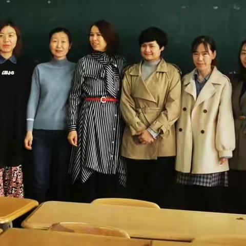 教研促成长、携手共发展       —记蔡兰勤教学能手工作室伊宁县三中送课活动