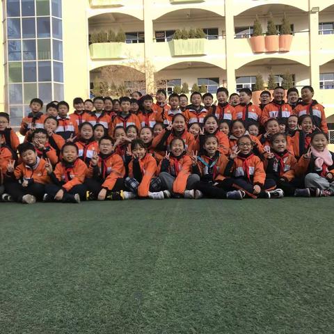 讲文明礼仪 树校园新风-华阴市城关小学五（4班）文明礼貌月活动