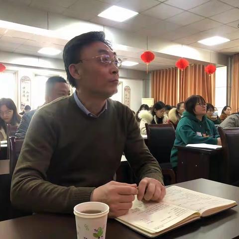 合作共赢，德城区初中语文教研组长会议成功举行。