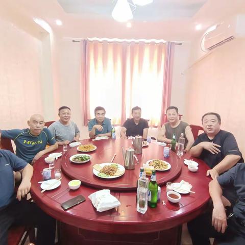 2021年8月1日广平籍85北京军区警卫营战友聚餐