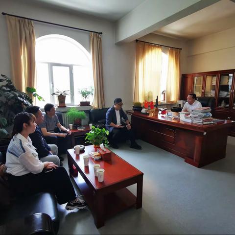 格尔木市分行：践行新金融理念    服务国防显担当