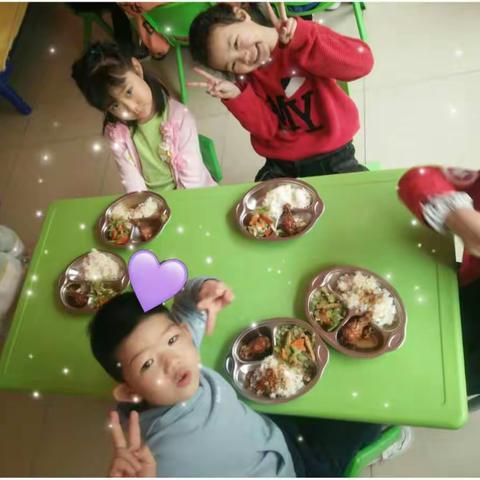 长兴七彩幼儿园大四班一时光安暖，岁月如歌