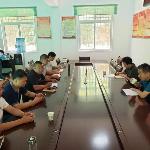 走访慰问贫困户   殷切关怀暖人心…莲湖区委常委、组织部部长杨爱民带队赴王家河镇老庄子村开展帮扶慰问