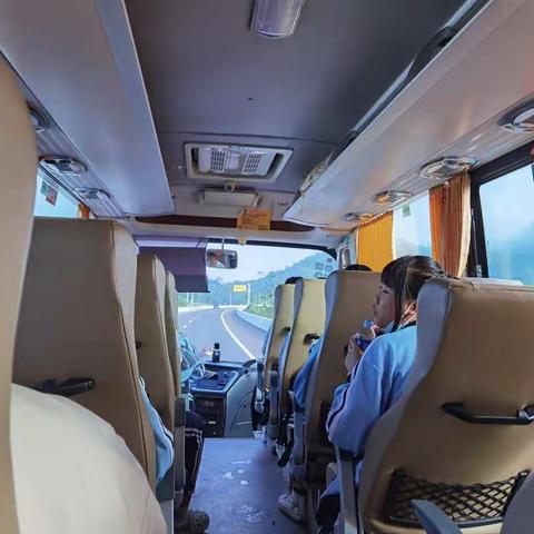 安全演练 未雨绸缪———金波实验学校八年级学生参加儋州演练基地培训