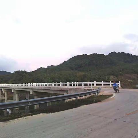 家乡美——我的家乡拉达村