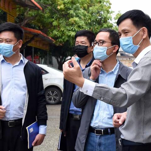 管理严格  指导有方 ——记县教育局领导莅临钱东镇中心小学检查指导工作