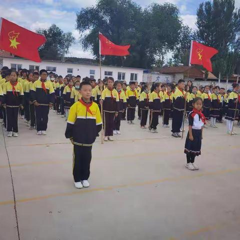 “我爱红领巾 争做新时代好少年”， 马站小学一年级入队仪式活动总结