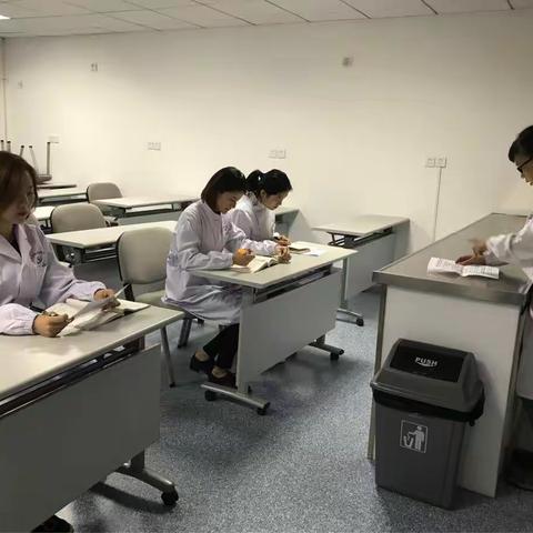 护理岗位大比武，技能竞赛展风采！