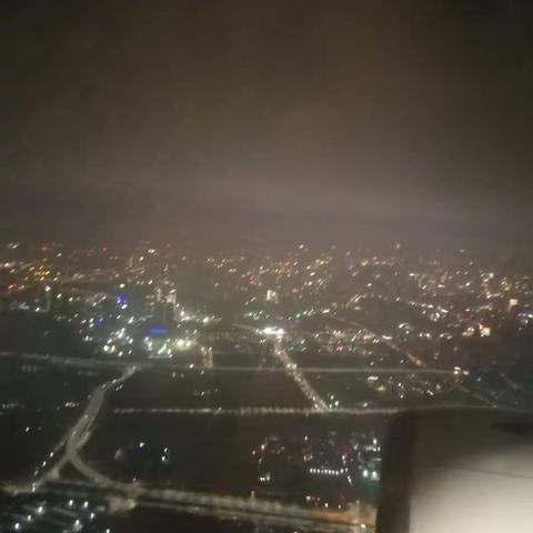 万里归来仍是少年