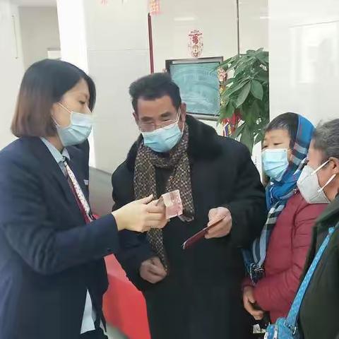 防范打击假币犯罪，维护群众权益