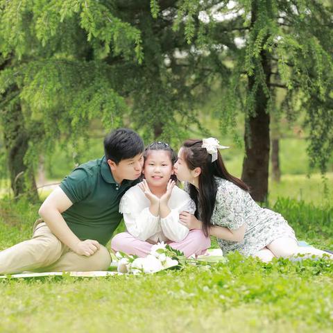 碧树蔷薇人间四月天