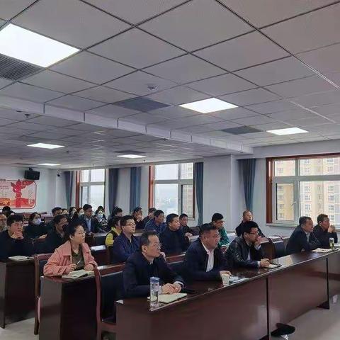 东明城投集团组织开展《合同法》专题培训