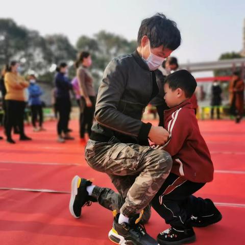 庆元旦，迎新年亲子运动