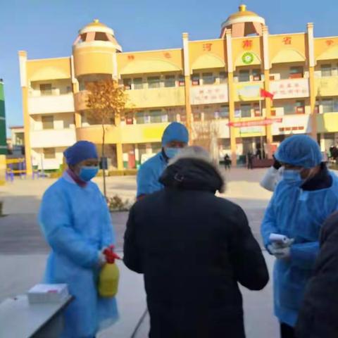 抓好村委选举关键点，打赢疫情防控攻坚战