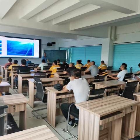 “强补育”助力职工业务技能全面提升