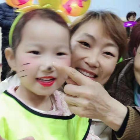 安娜老师和她的家人