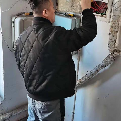 抢修小区单元供电设施